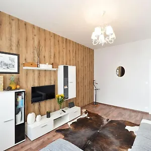  Apartament Oli