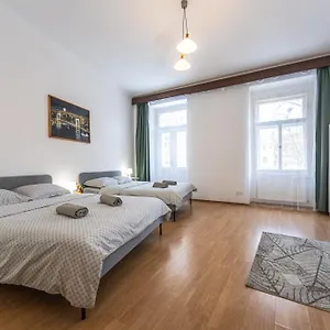 Apartmán Wenceslas Square 2 Bedroom, Praha